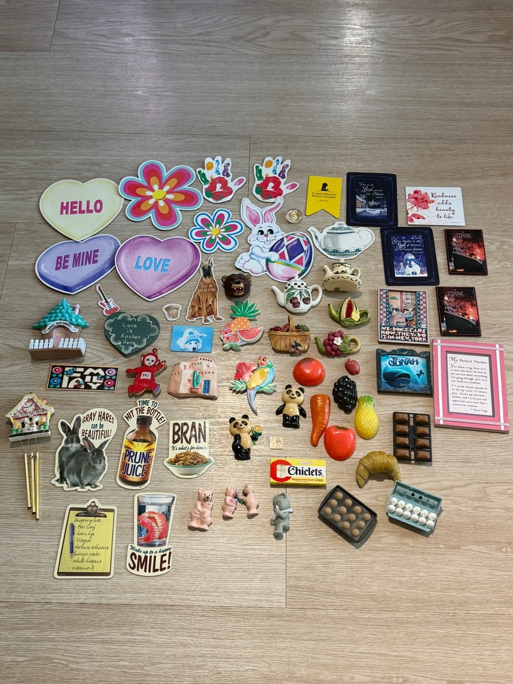 Lot of 60 Vintage Kitchen Fridge Magnets Collection 70s-05 Fruit, Foods, Animals